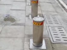 全自动升降路桩