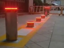 全自动升降路桩