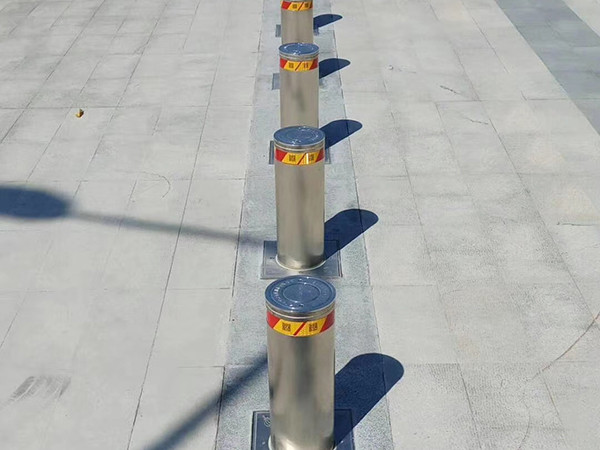 全自动升降路桩